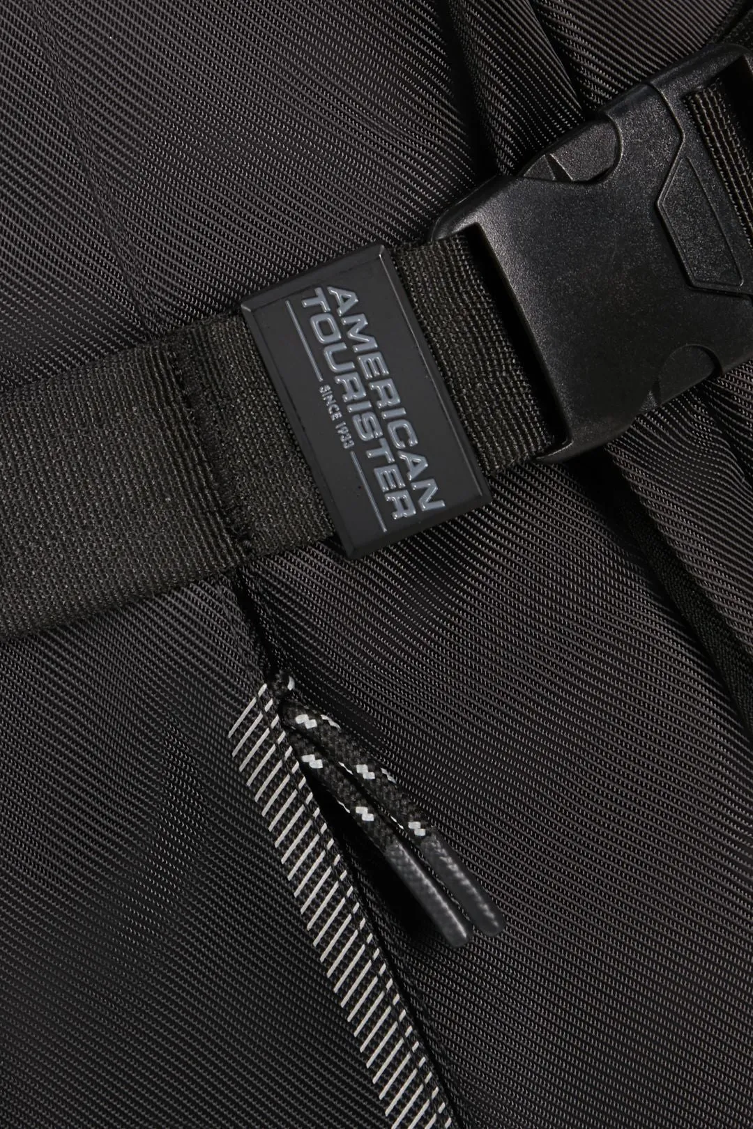 AMERICAN TOURISTER MOCHILA DE VIAJE 15.6” URBAN TRACK