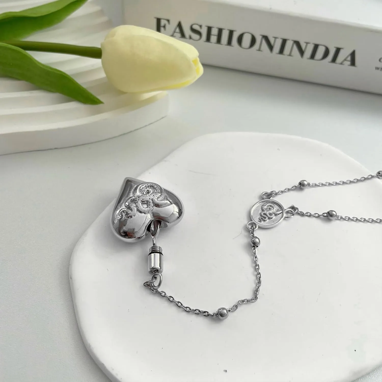 Lana Aesthetic Heart Snake Necklace with Spoon Pendant - Rosary Style in Gold