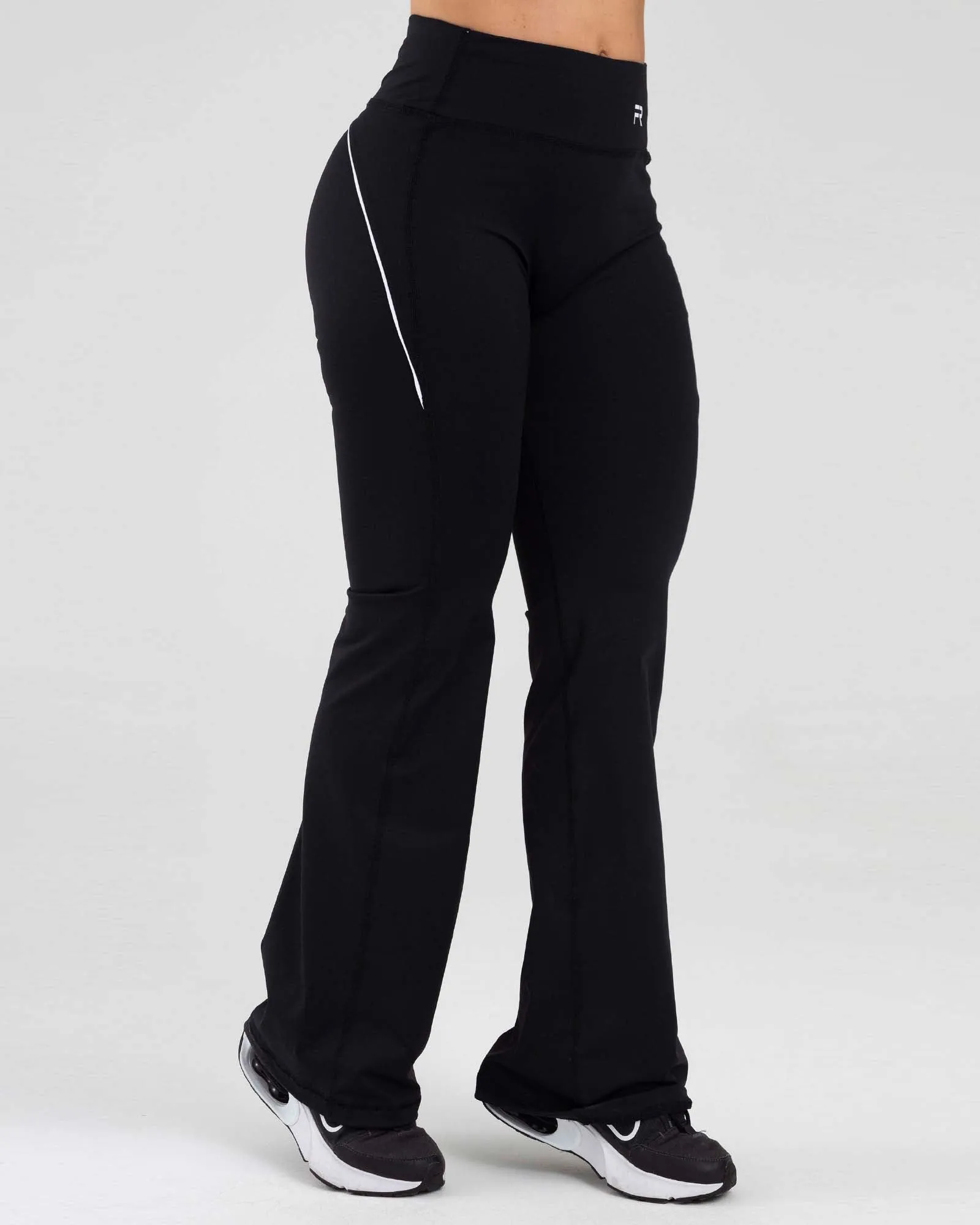 Leggings bootcut negro active luxe FIBER