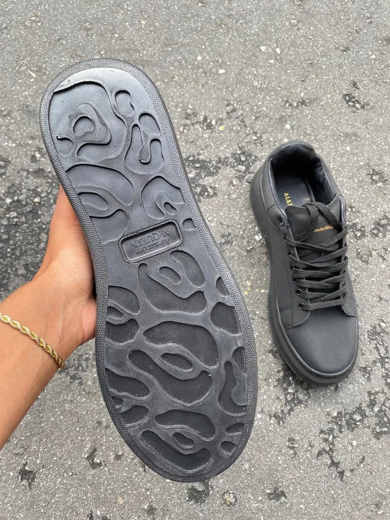 Tênis Alexander Mcqueen Oversized