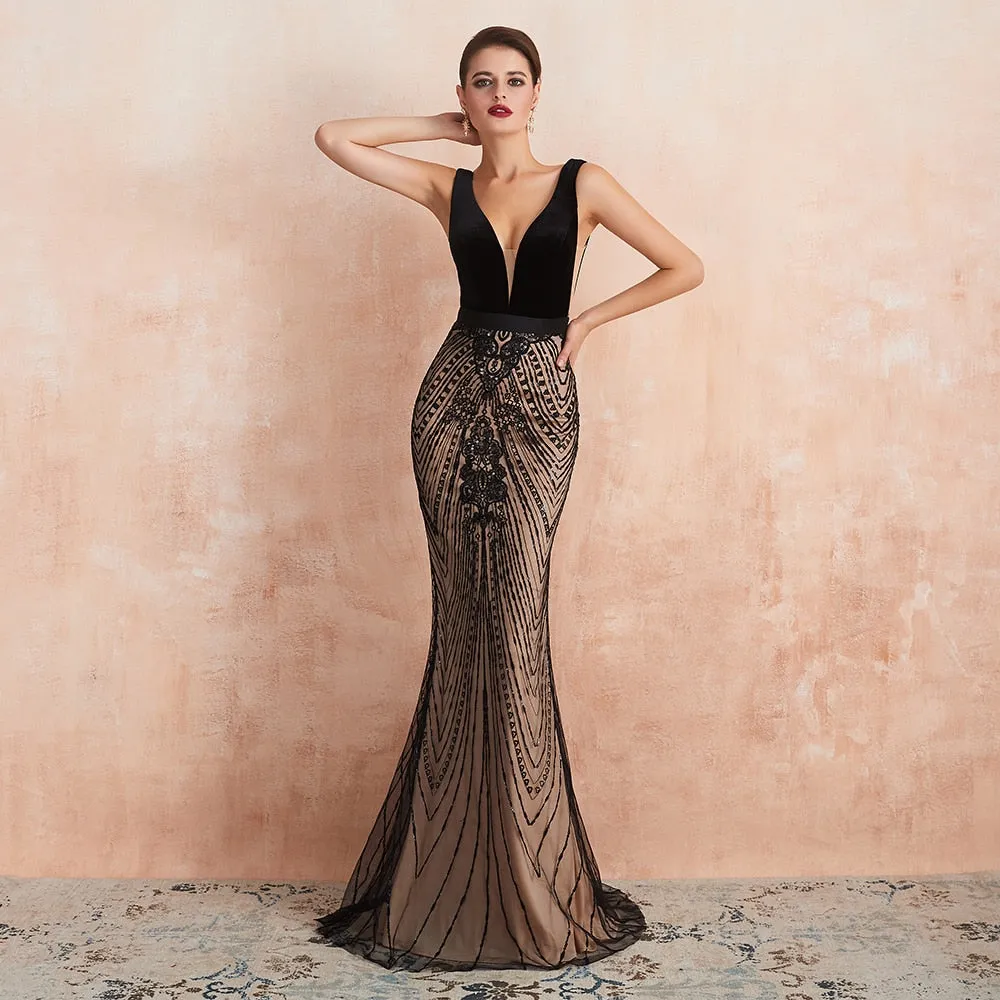 Vestido de Festa Luxo em Cetim Decorado com Cristais